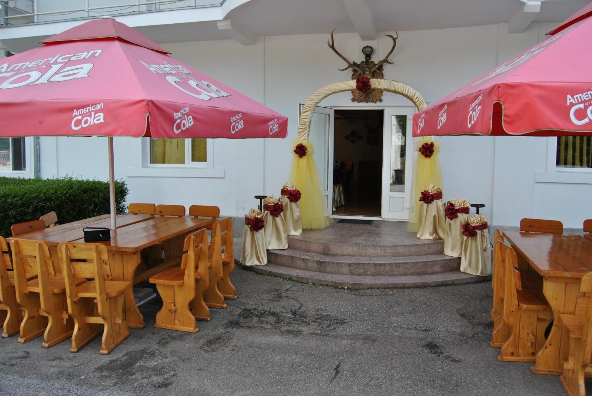Cabana Popasul Haiducilor Petroşani Exterior foto